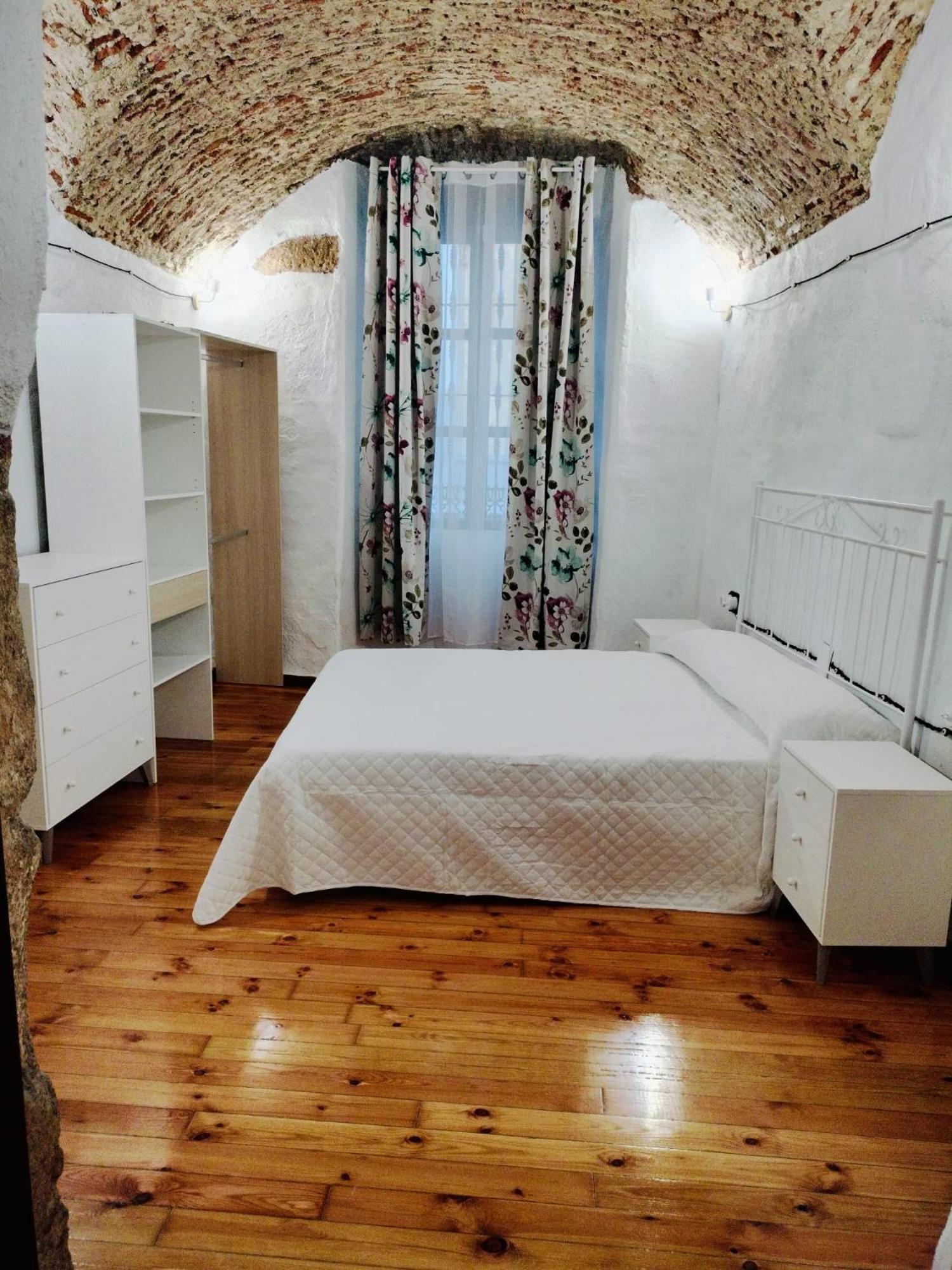 Apartment Turistico Jimena Y Mateo Rr Caceres